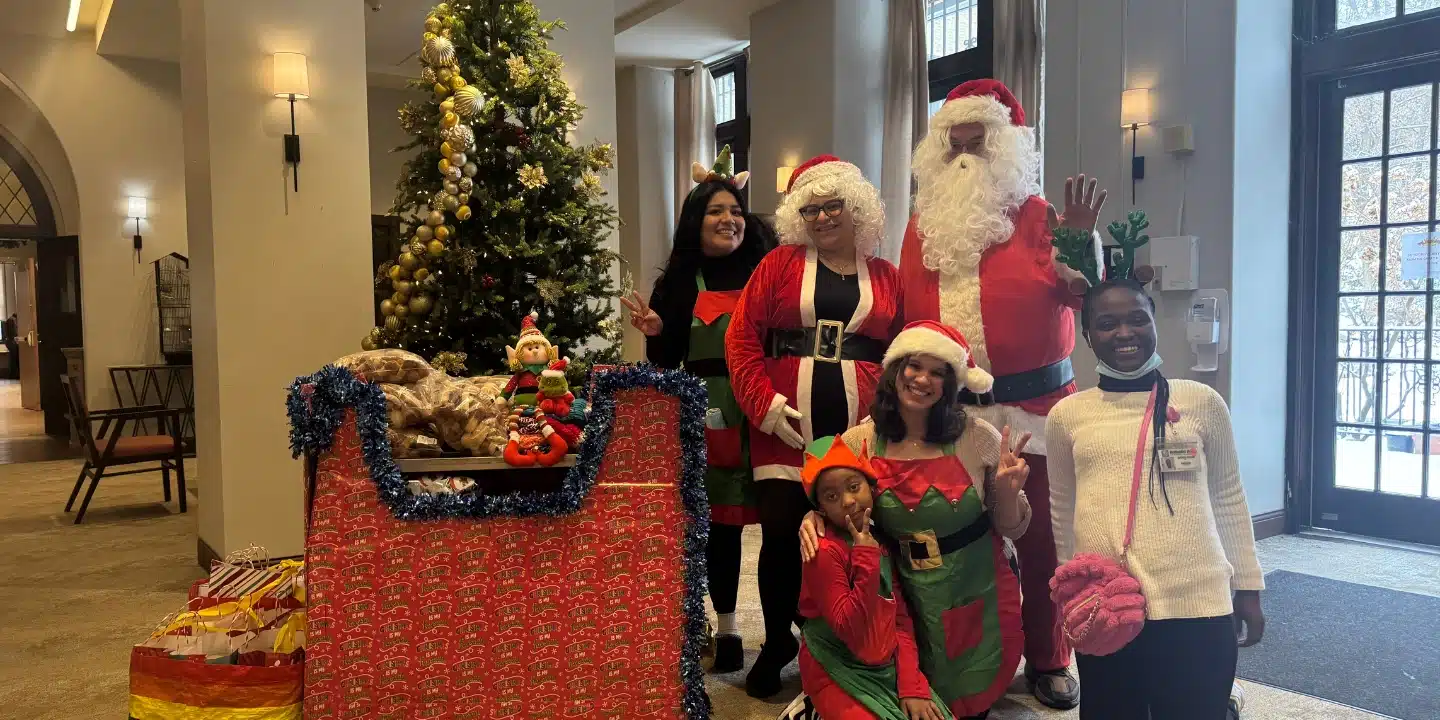 How Skilled Nursing Facilities Help Residents Celebrate Their Traditions