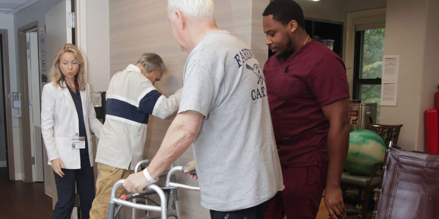 How Physical Therapy Helps Patients Rebuild Confidence After an Injury or Illness